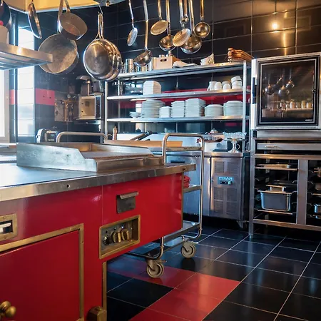 Refugio Dourado Villa