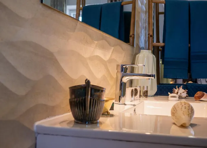 Refugio Dourado Villa *